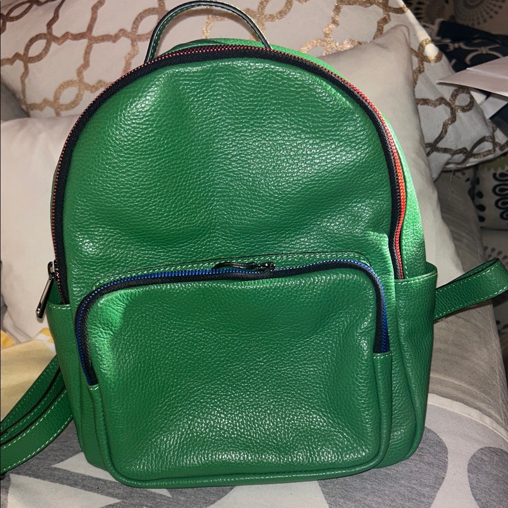 Vera Pelle Green Leather Backpack with Colorful Accents